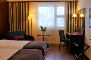 Отель Hotel Kalliohovi Раума Стандартный двухместный номер с 2 отдельными кроватями-7